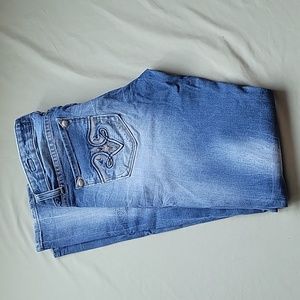 EUC Express Rerock Stretch Distressed Skinny Jeans Jeggings Size 6